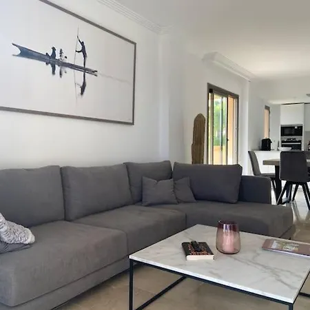 Elegant Apartment, Stunning Views, Fully Renovated In La Hacienda Del Senorio De Cifuentes Apartman