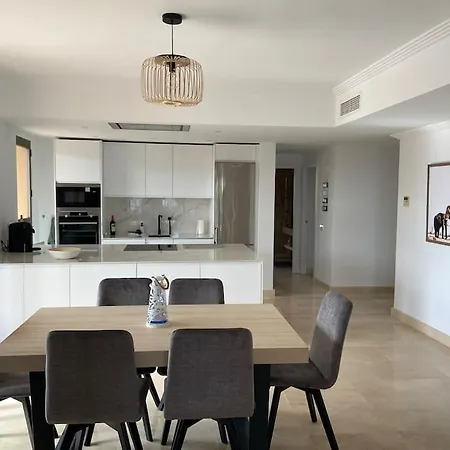 Apartment Elegant Apartment, Stunning Views, Fully Renovated In La Hacienda Del Senorio De Cifuentes Estepona