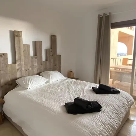 Elegant Apartment, Stunning Views, Fully Renovated In La Hacienda Del Senorio De Cifuentes Apartment