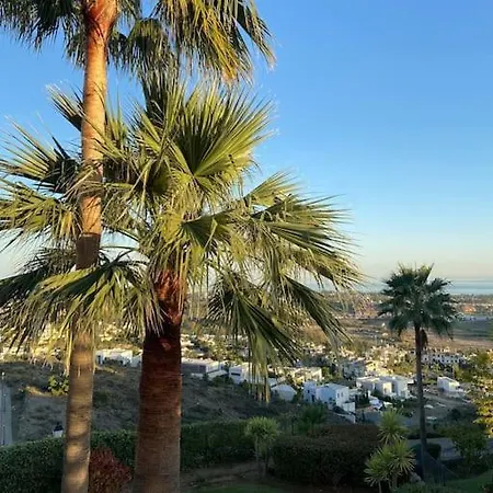 Apartment Elegant Apartment, Stunning Views, Fully Renovated In La Hacienda Del Senorio De Cifuentes